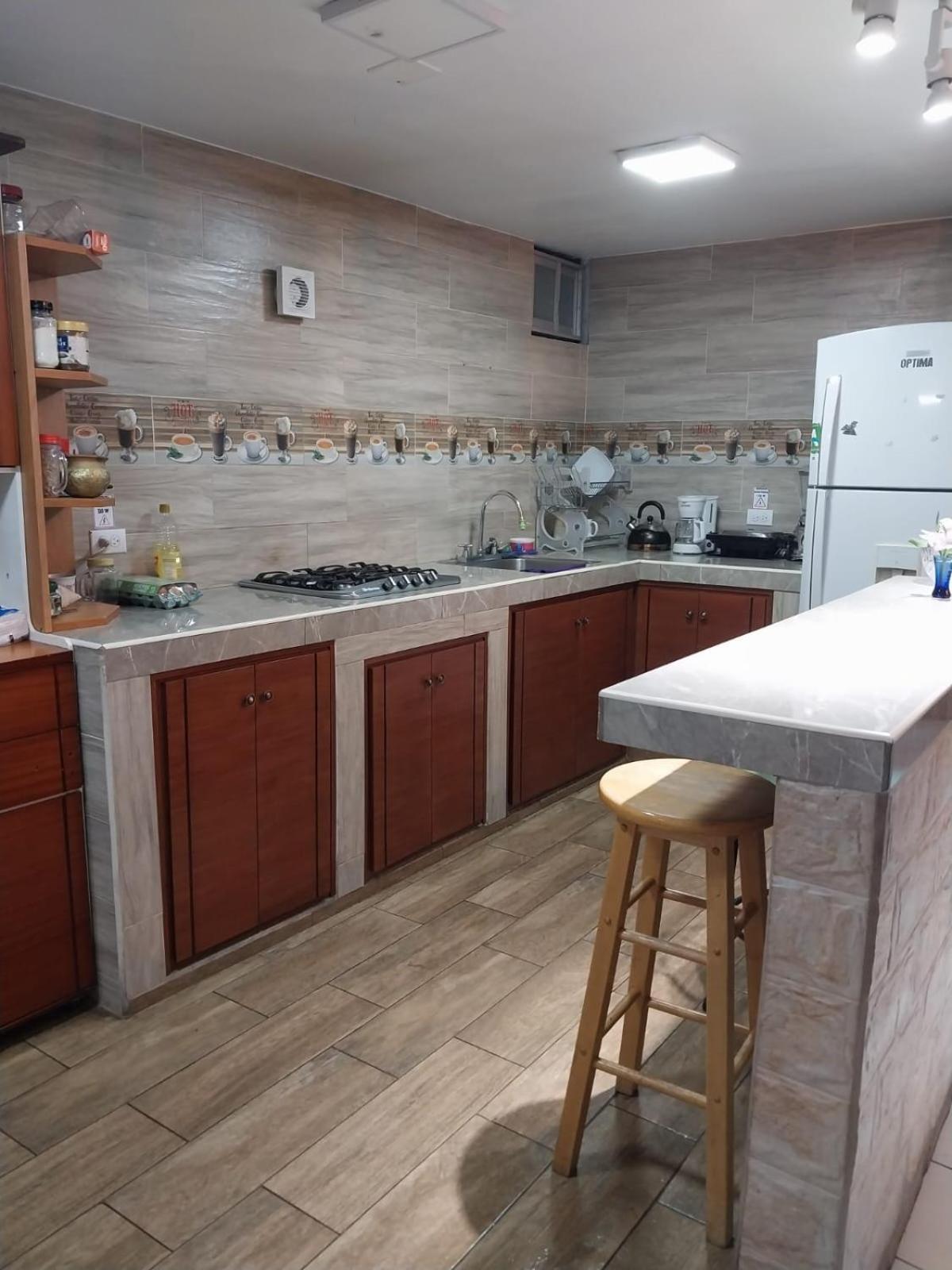 Hostal Benalcazar Quito Bagian luar foto
